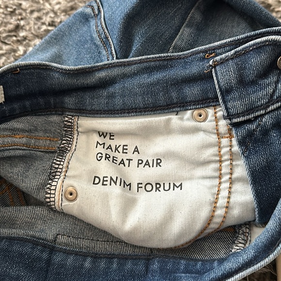 ARITZIA - Denim Forum Size 25 - Picture 9 of 11